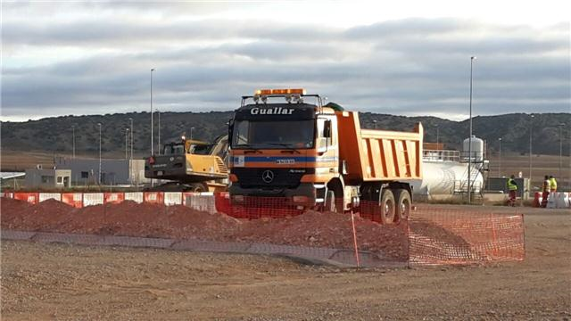 obra_zona_combustible_octubre_2014