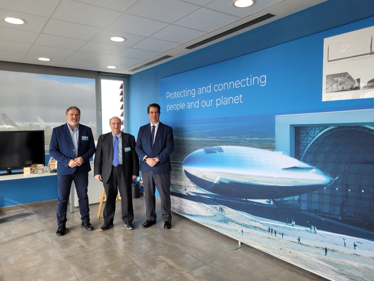 Presentacion-hangar-dirigible